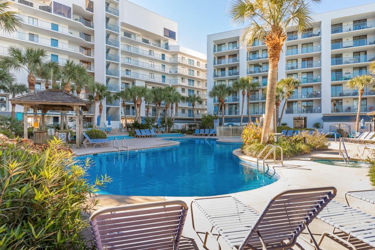 Surf & Racquet Club #207a Apartment