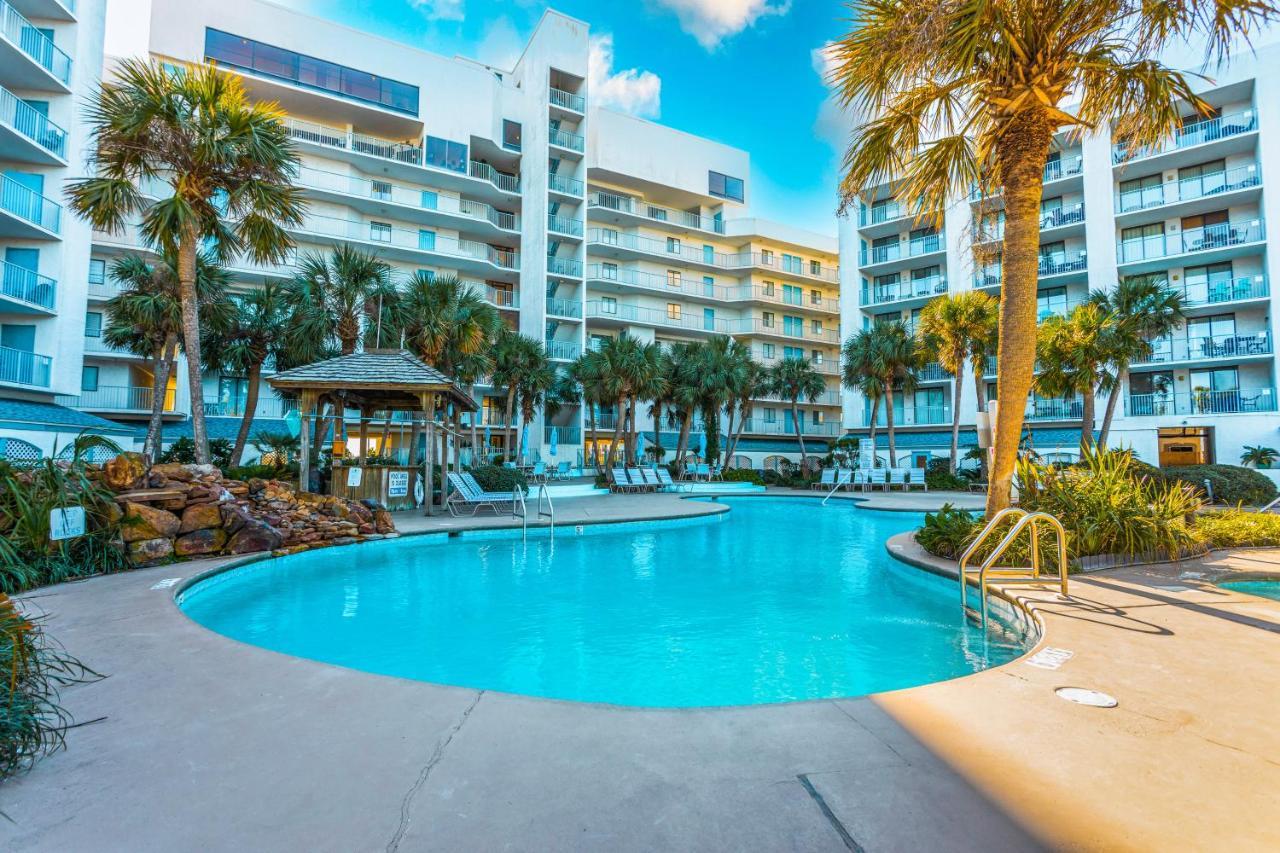 Surf & Racquet Club #207a Apartment *
